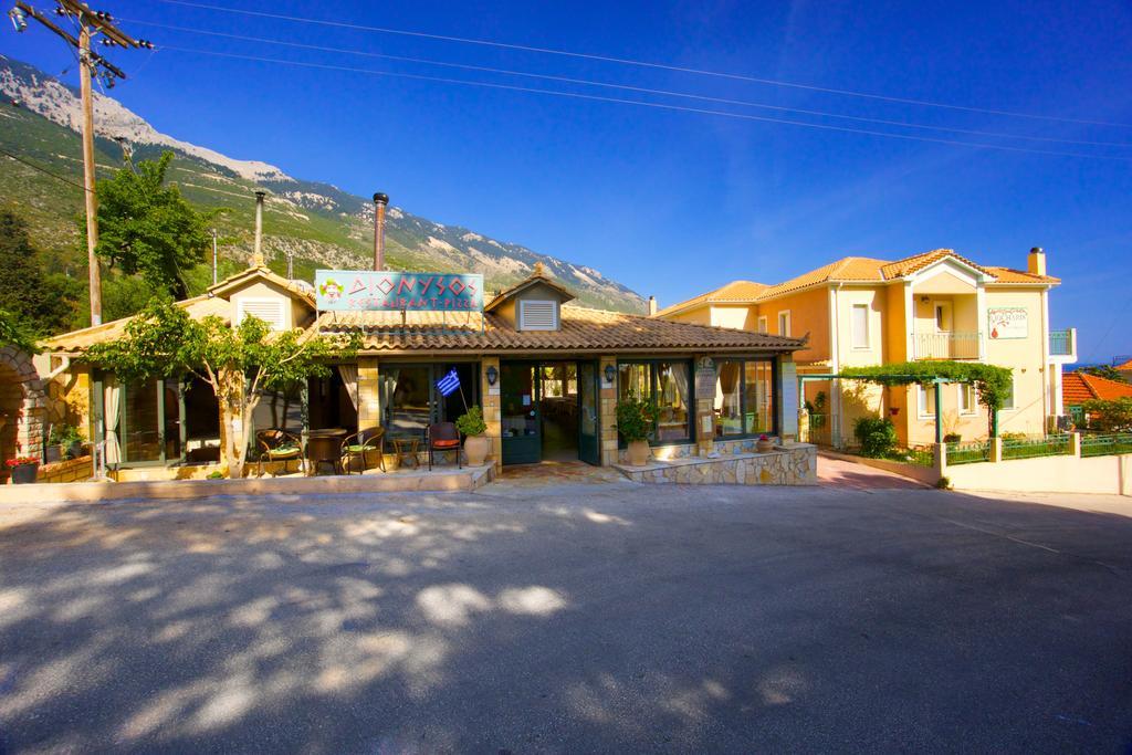 לואורדטה Maria Apartments מראה חיצוני תמונה