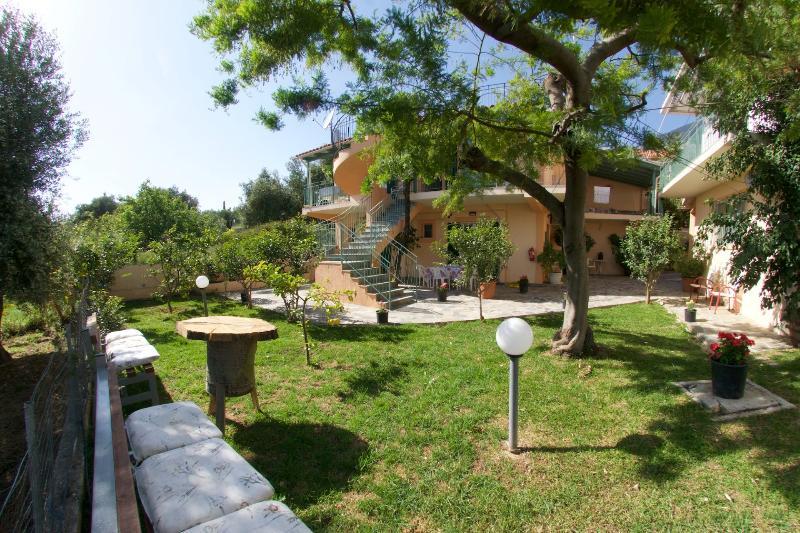 לואורדטה Maria Apartments מראה חיצוני תמונה