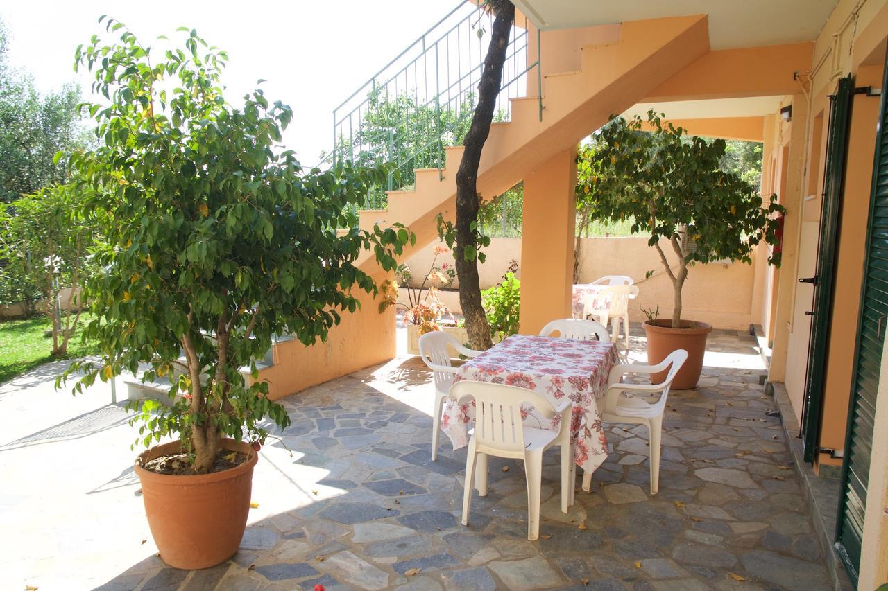 לואורדטה Maria Apartments מראה חיצוני תמונה